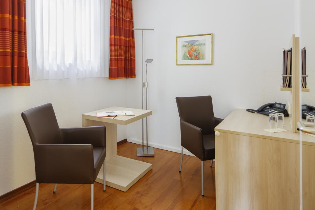 Caritas Tagungszentrum Freiburg im Breisgau Dış mekan fotoğraf